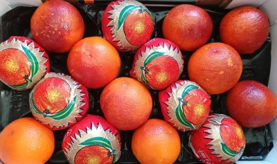 Foto Arance Tarocco Varietà Lemso Calibro 4Extra Origine Italia Marchio Eccellenza Capitale 2